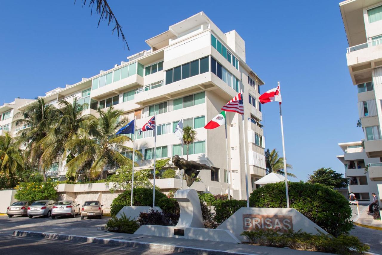 Ocean View Three Bedroom, Three Story Penthouse By The Beach Cancun Bagian luar foto