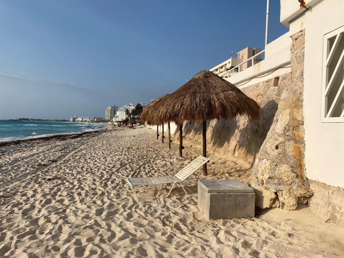 Ocean View Three Bedroom, Three Story Penthouse By The Beach Cancun Bagian luar foto